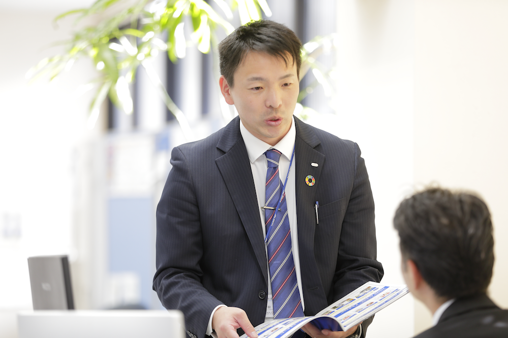 営業職 出社イメージ